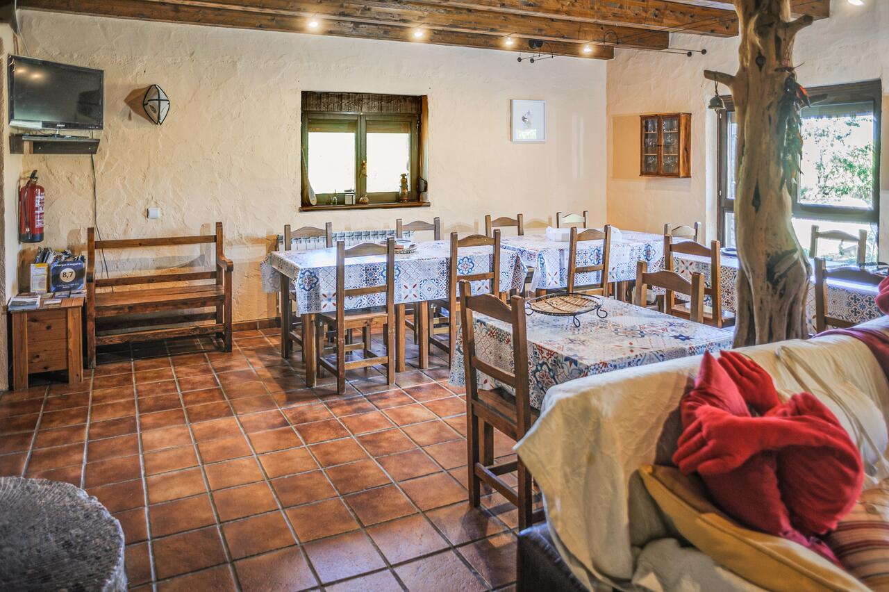 Albergue A'Noguera Castiello de Jaca Exterior foto