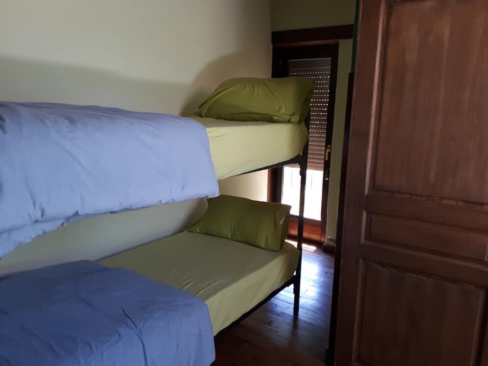 Albergue A'Noguera Castiello de Jaca Exterior foto